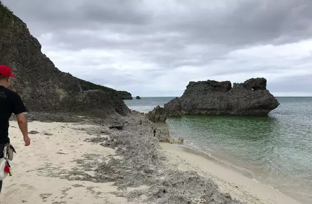 崖から降りて左側に広がる風景